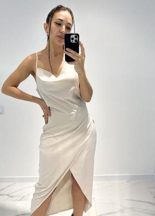 Платье в кремовом цвете от missguided2 фото