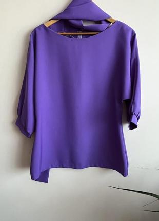Блуза насыщено фиолетового цвета