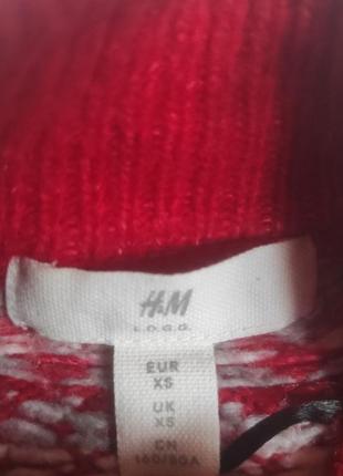 Червоний светр з оленями від h&m4 фото