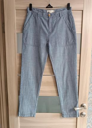 Стильные легкие брюки в мелкую полоску6 фото
