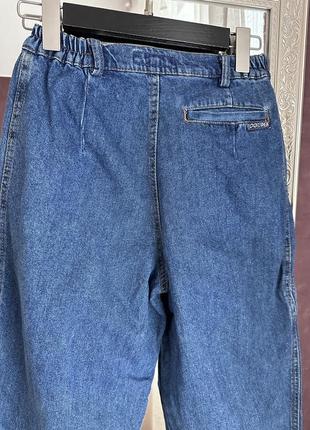 Винтажные джинсы с защипами3 фото