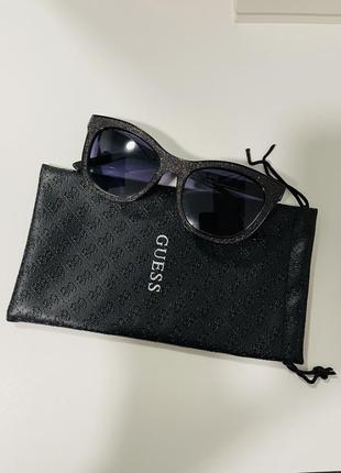 Окуляри guess