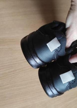 Кросівки для хлопчика на ліпучках adidas7 фото