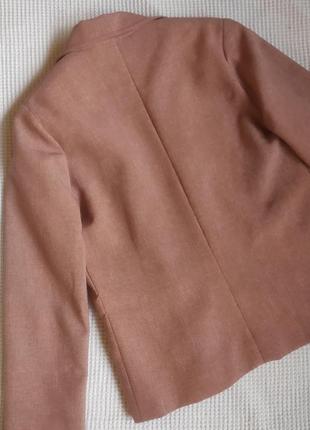 Женский пиджак персикового цвета.5 фото