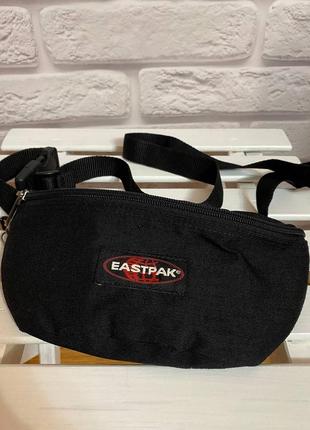 Сумка бананка на пояс eastpak