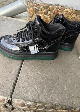 Зимняя обувь, очень удобная и теплая, легкая на ноге, европейская зима