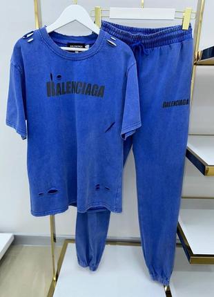 Синій костюм balenciaga