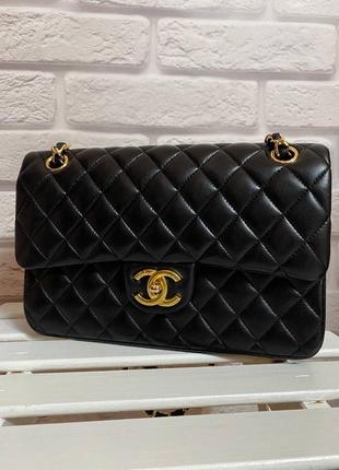 Классическая сумка chanel среднего размера 2.55 с двойным клапаном