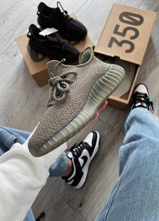 Классные женские и мужские кроссовки adidas yeezy boost 350 v2 granite коричнево-серые2 фото