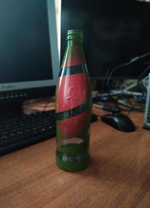 Пляшка скляна декорована "червоний олень"1 фото