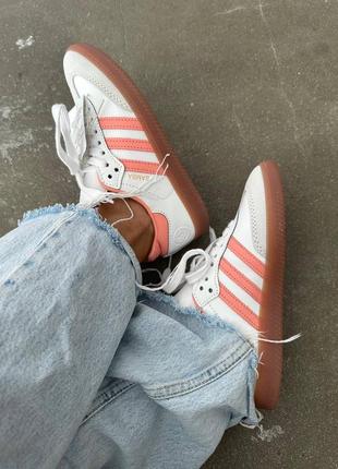 Адидас самба кеды белые с персиковым adidas samba white / peach