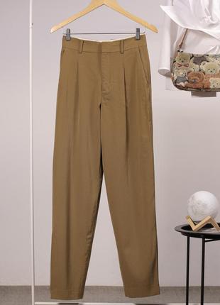 Шерстяные костюмные брюки с защипами zara2 фото