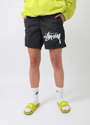 Легкие шорты коллаборации stussy x nike