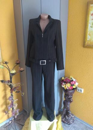 Костюм двойка