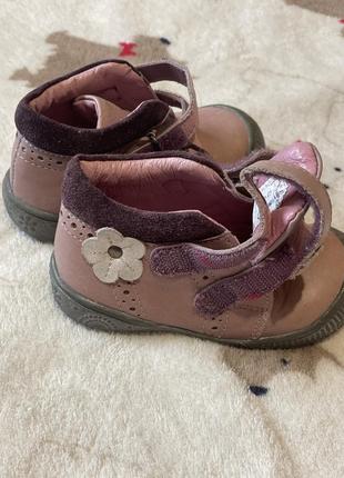 Первые кроссовки на малыша #туфли кожаные #ботинки кожаные7 фото