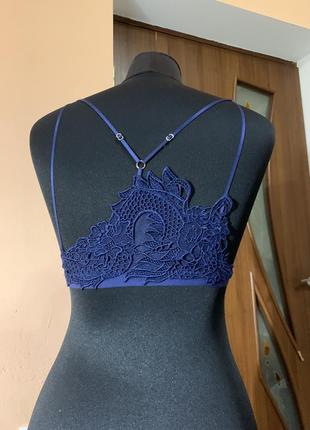 Бюстгальтер