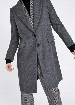Двубортное шерстяное пальто из шерсти от zara3 фото