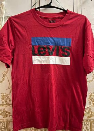 Нова футболка levi’s