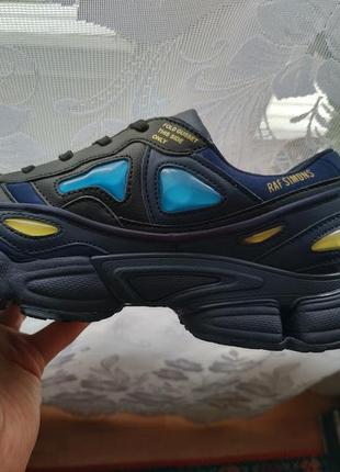 Кросівки  чоловічі шкіряні   adidas raf simons ozweego.