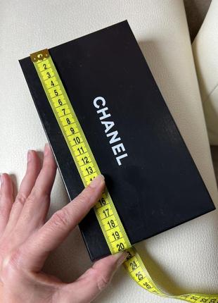 Коробка chanel5 фото