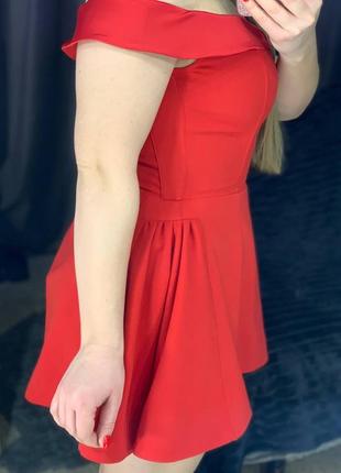 Красное мини корсетное платье7 фото