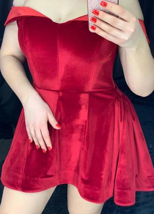 Красное миди корсетное платье1 фото