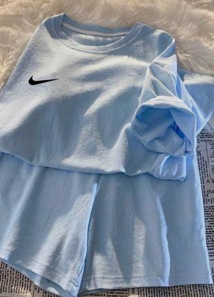 Стильний костюм оверсайз: футболка вільного крою, спущена лінія плеча; шорти з високою посадкою меланж блакитний стильний якісний4 фото