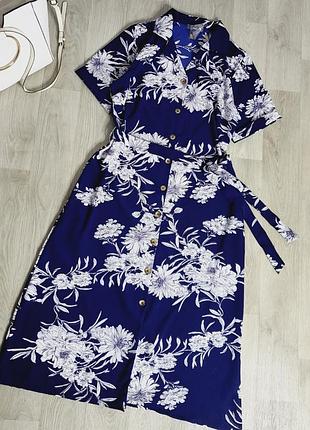 Платье с пояском