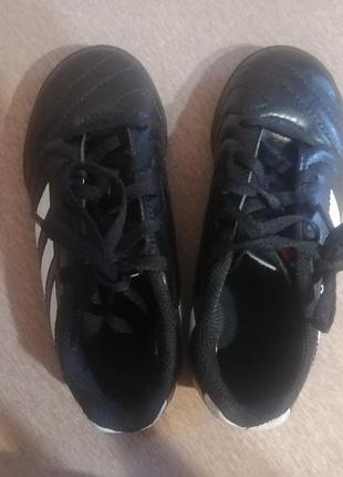 Бутсы сороконожки копачки 28 р. adidas для футбола. оригинал.2 фото