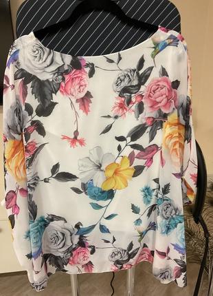 Симпатична блуза «розлітайка»