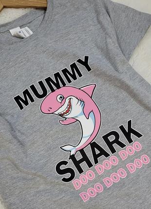 Футболка mummy shark мама акула4 фото