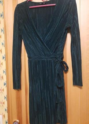 Плаття-халат на запах з довгим рукавом