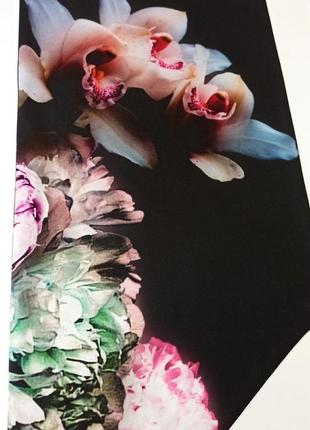 Стильный яркий шарф  с цветочным принтом от  ted baker.8 фото