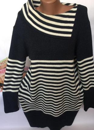 Тёплое , стильное платье в полоску sprit