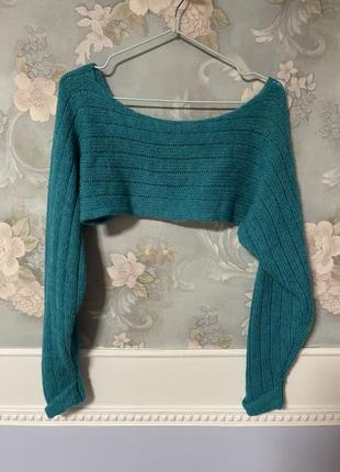 Шерстяной вязаный аксессуар для стильных образов