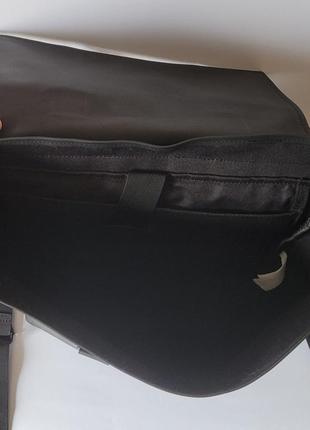 Рюкзак rains backpacks,чорний4 фото