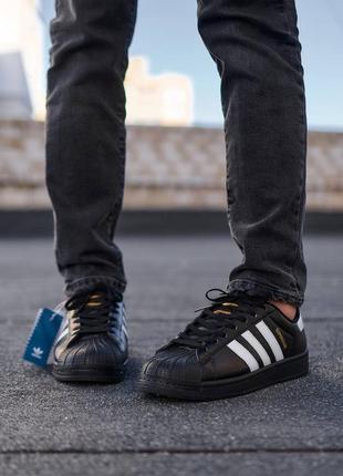 Adidas superstar black 8
