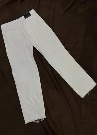 Білі джинси з розрізами bershka2 фото
