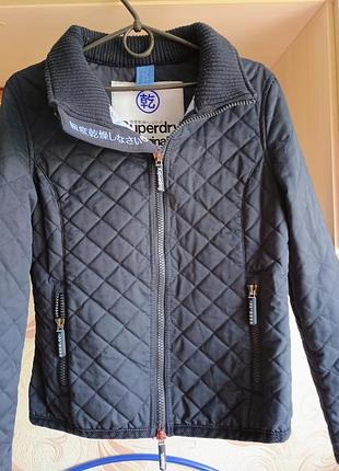 Жіноча демісезонна курточка superdry