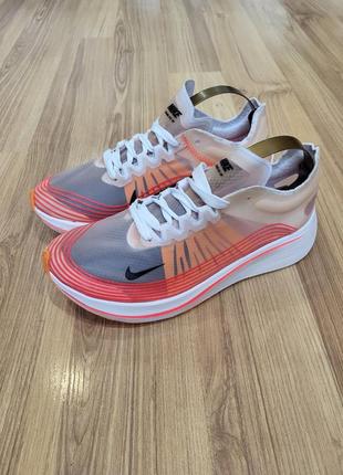 Кросівки nike zoom fly sp4 фото