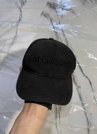 Balenciaga cap1 фото