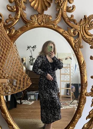 Шикарное платье на запах от only