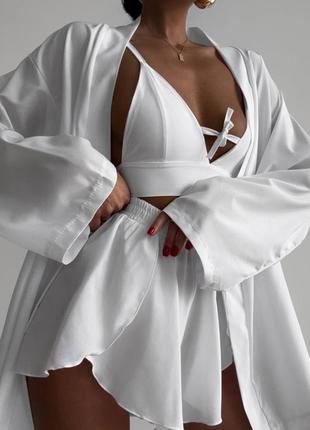 Неймовірно ніжний костюм трійка