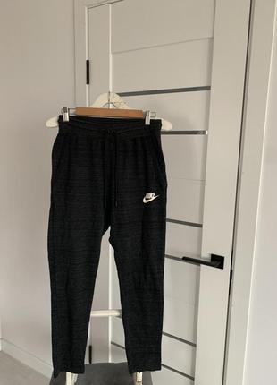 Спортивные штаны nike оригинал