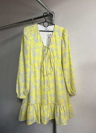 Сукня cropp в жовтий квітковий принт1 фото