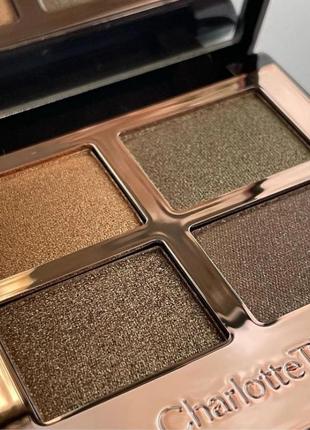 Charlotte tilbury rebel eyeshadow palette8 фото