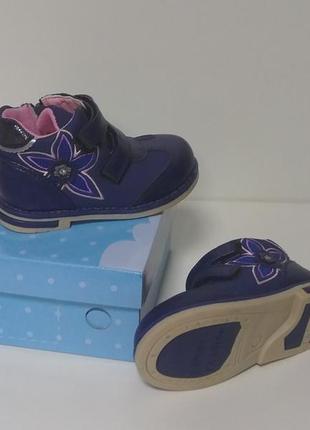 Детские ортопедические  ботинки для девочки3 фото