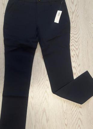 Школьные брюки old navy для девочки ростом 128 см