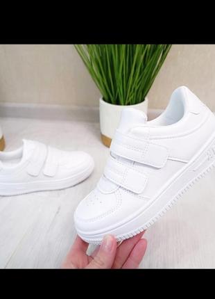 Універсальні кросівочки для хлопчиків та дівчаток