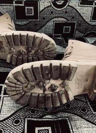 Кожаные кремовые ботинки термо бутсы balenciaga strike boots cream 40.9 фото